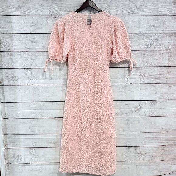 English Factory Smocked Textured Puff Sleeve Pink Midi Dress Size XS New - Picture 7 of 13